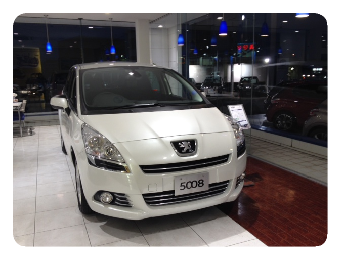 閉店時間変更のお知らせ。と、今週の展示車紹介！