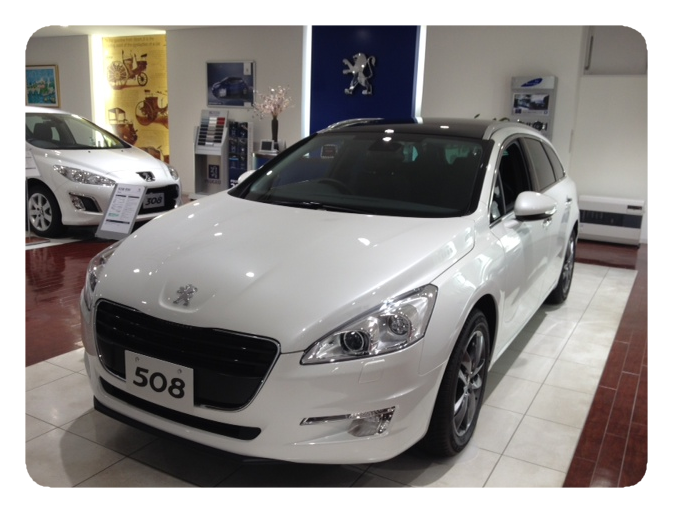 閉店時間変更のお知らせ。と、今週の展示車紹介！