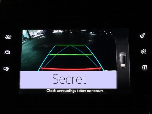 バックアイカメラの視認性アップ！