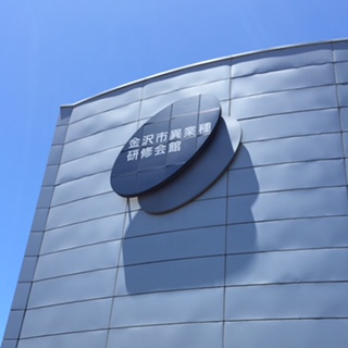 208デビューフェア開催中！