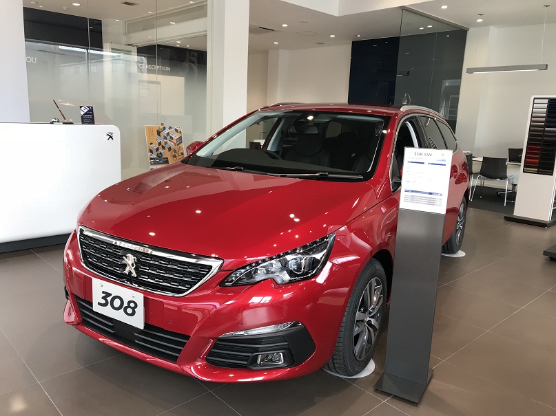 *　展示車情報　*