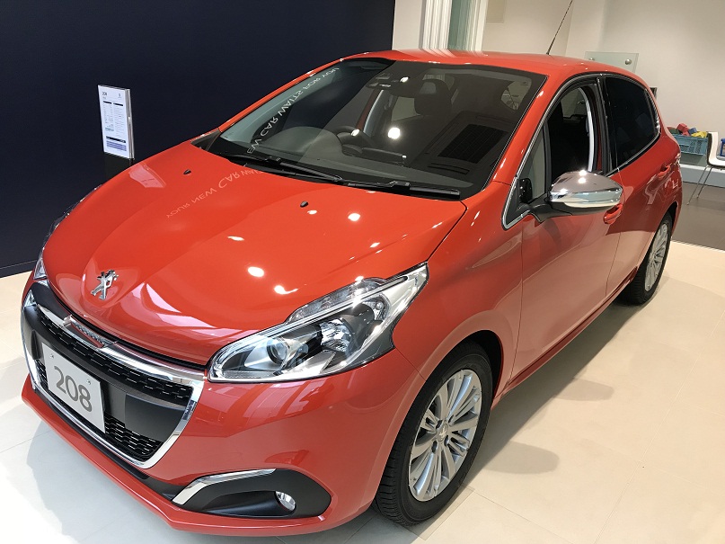 *　展示車情報　*