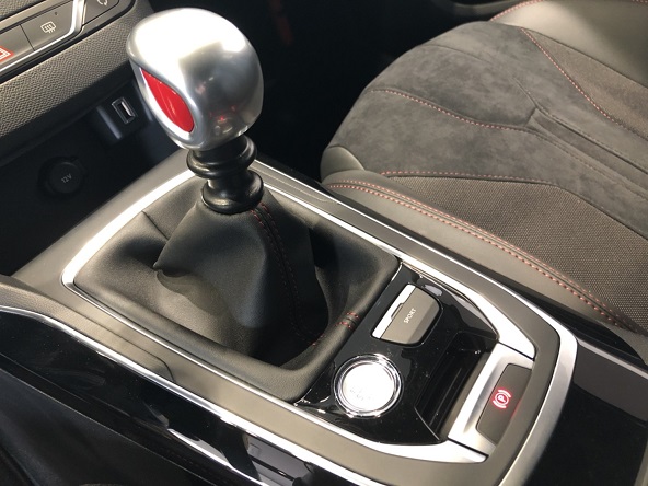 308GTi展示致しました☆彡