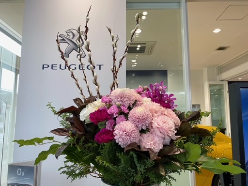 お花入れ替えしました🌹