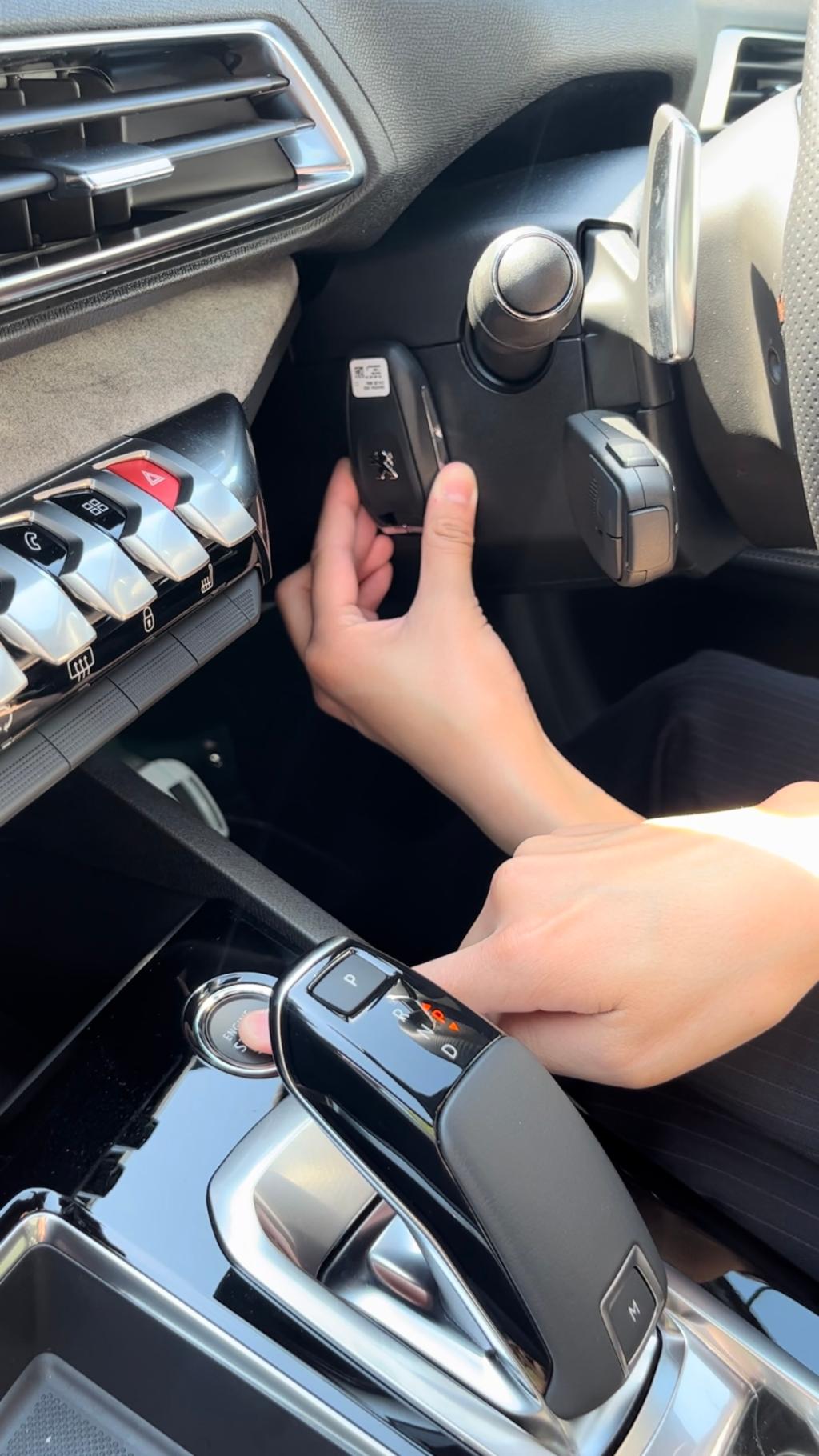 キーの電池がない！エンジンがかからない！💦