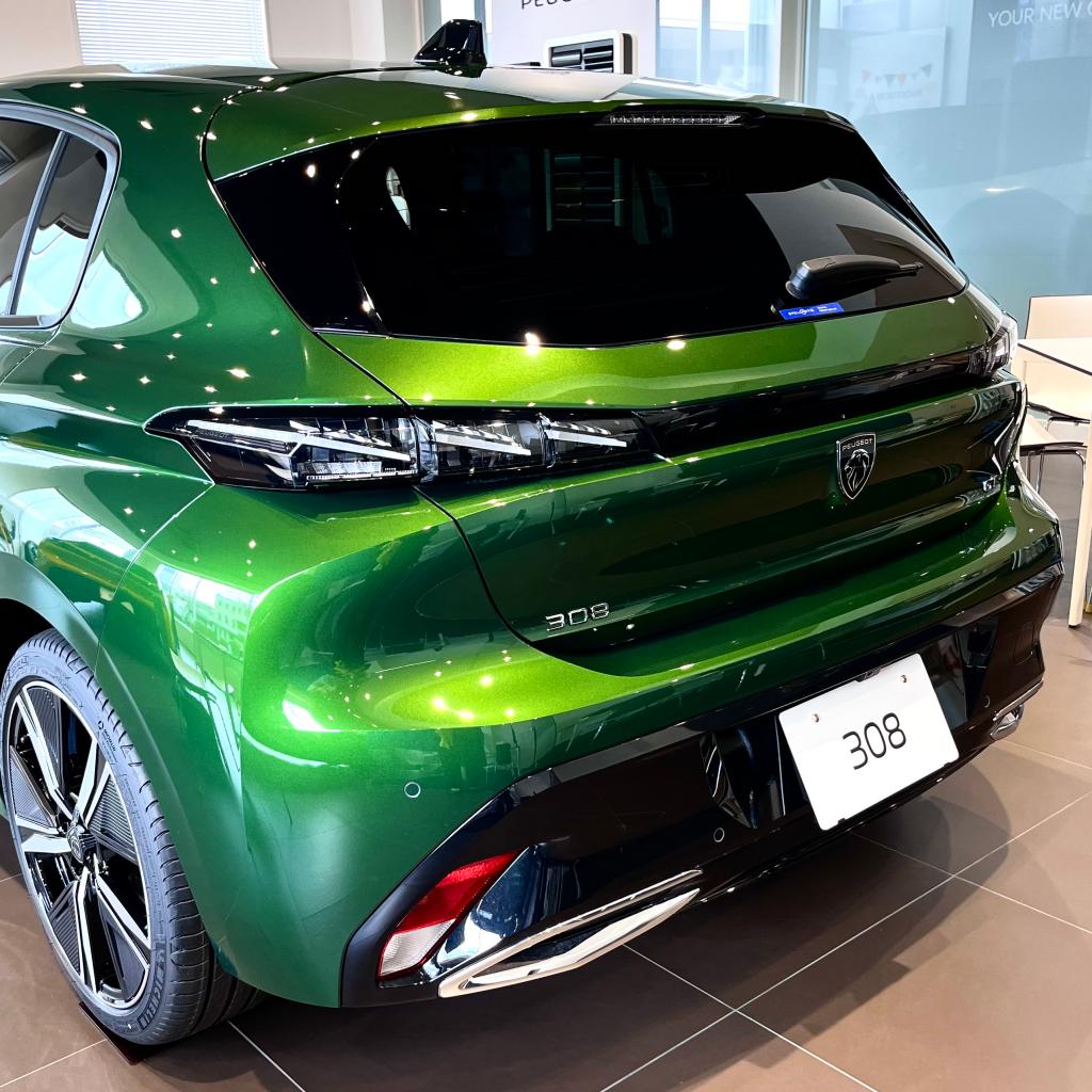 308 GT PureTech Edition展示中です！💚