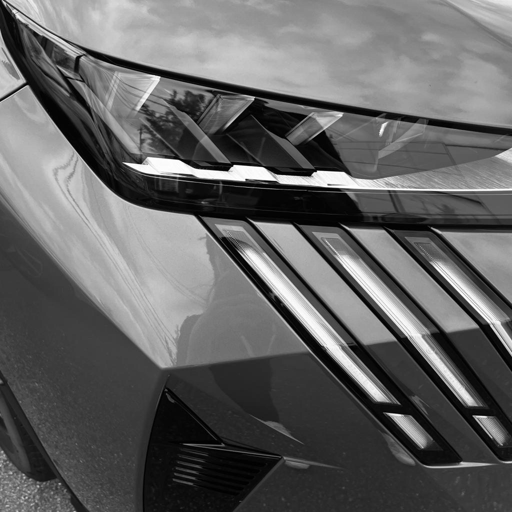 モノクロだからこそ感じる魅力