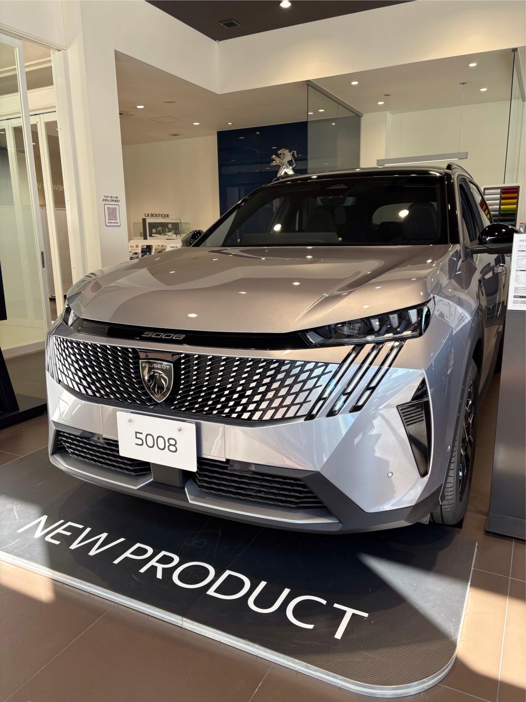 NEW 5008 展示中です👀