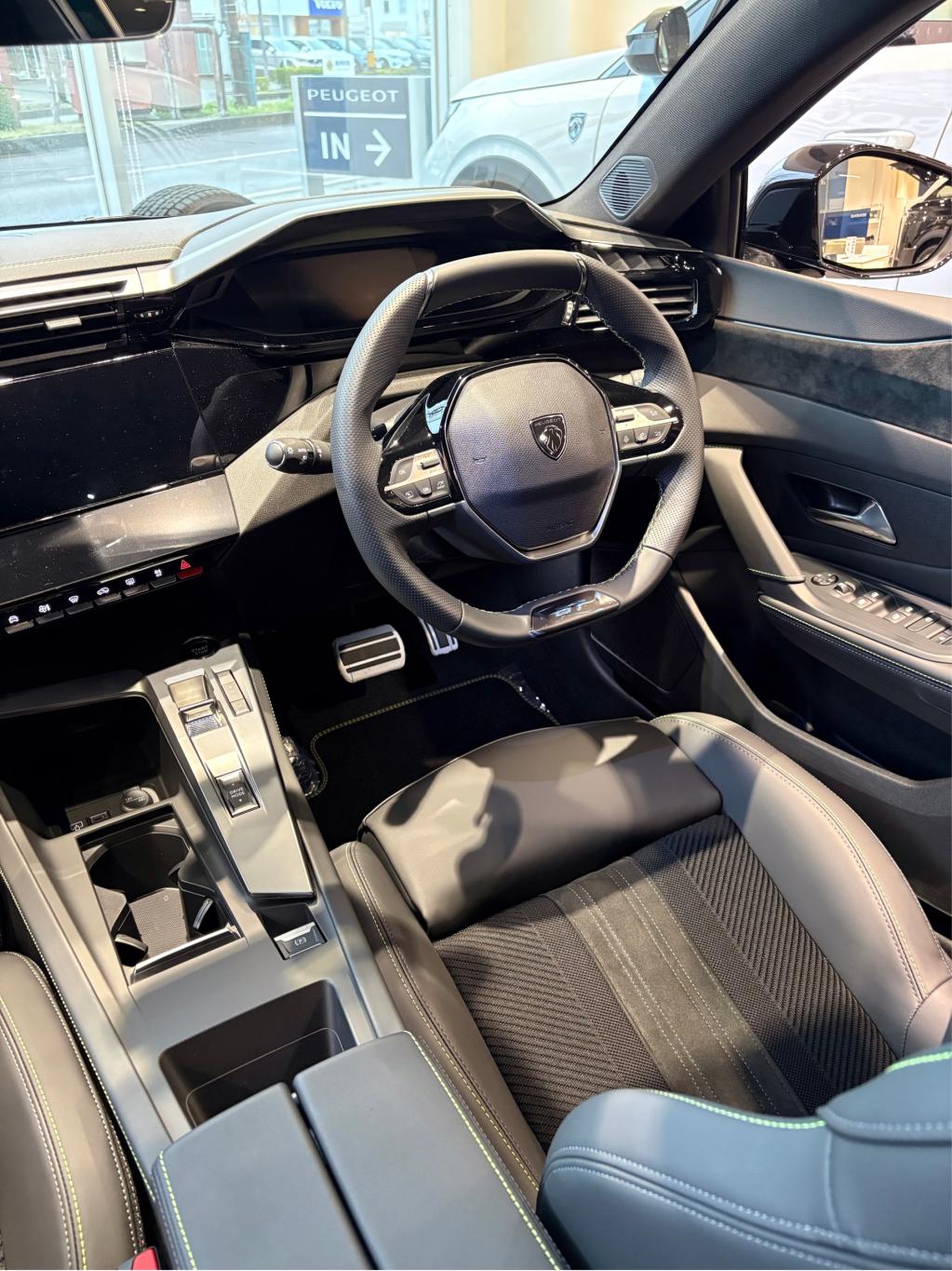 🚙✨展示車紹介✨🚙